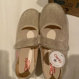 Cienta Gold Mary Jane’s